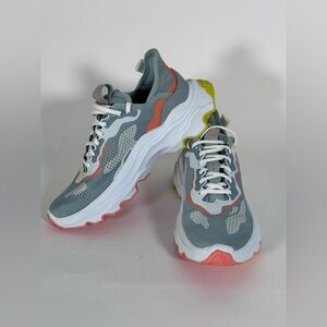 NEW SOREL Eco Women's Kinetic Breakthru Day Lace Sneakers